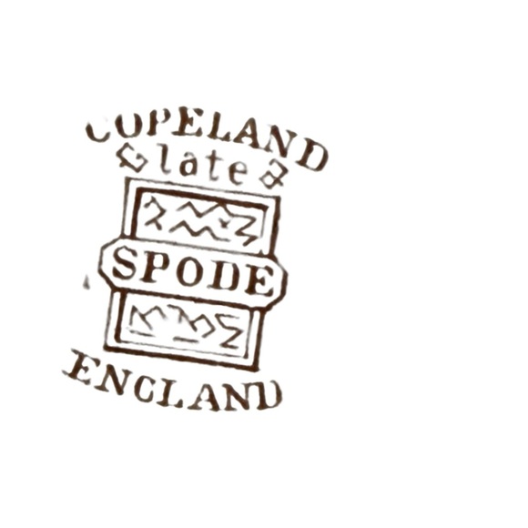 Copeland Spode Bermuda Flowers Luncheon Plate 9 1/8
inch Scalloped edges Trim - Picture 4 of 5